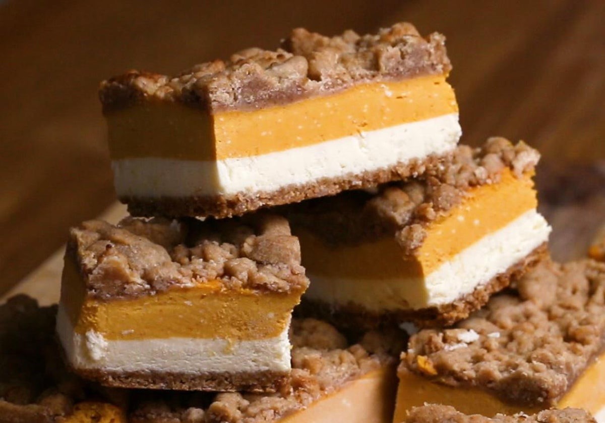 Pumpkin Cheesecake Bars