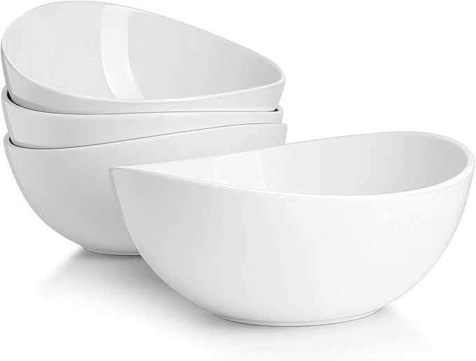 <a href="https://amzn.to/3C74PTY" title=""> White Soup Bowls </a>