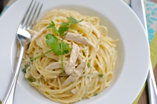 spaghetti pasta with white sauce recipe