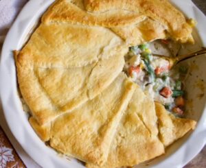 chicken pot pie with crescent rolls