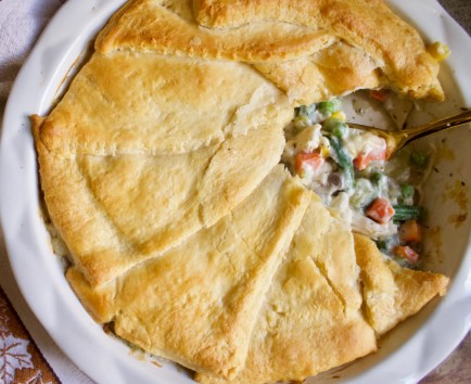 chicken pot pie with crescent rolls